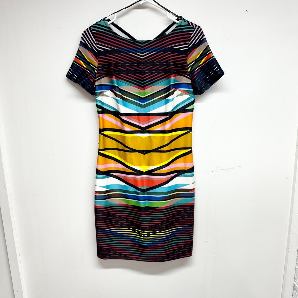 Maia‎ Retro Abstract Mini Womens Size 4 Multicolor Geometric Zip Short Sleeve